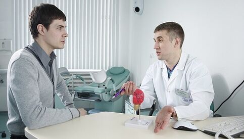 The doctor prescribes the treatment of prostatitis